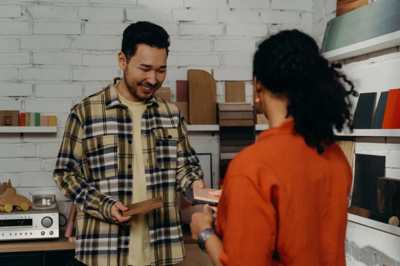 Walking Into a Flooring Showroom With Zero Plan? Here's How to Make It Work for You