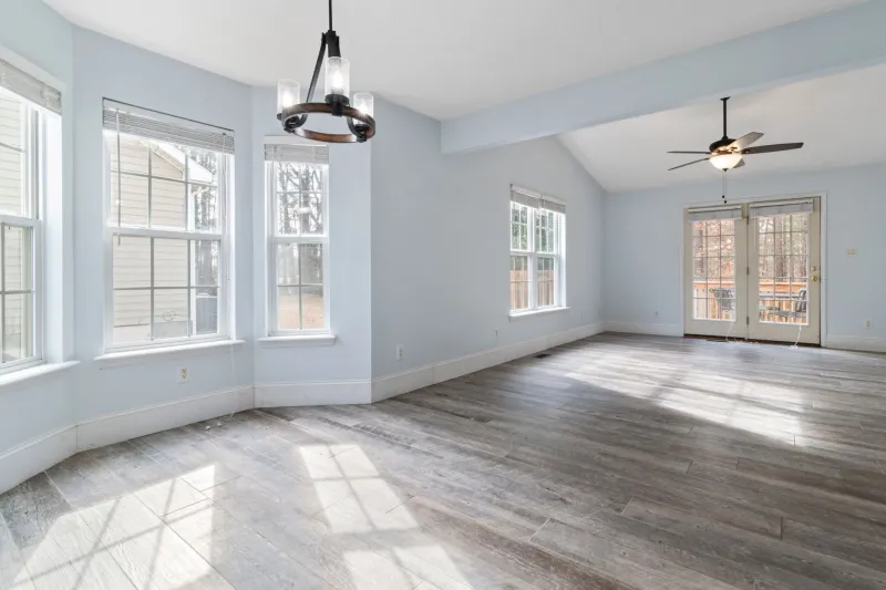 Why the Floor You Loved at the Showroom Looks Completely Different Once It's in Your Home